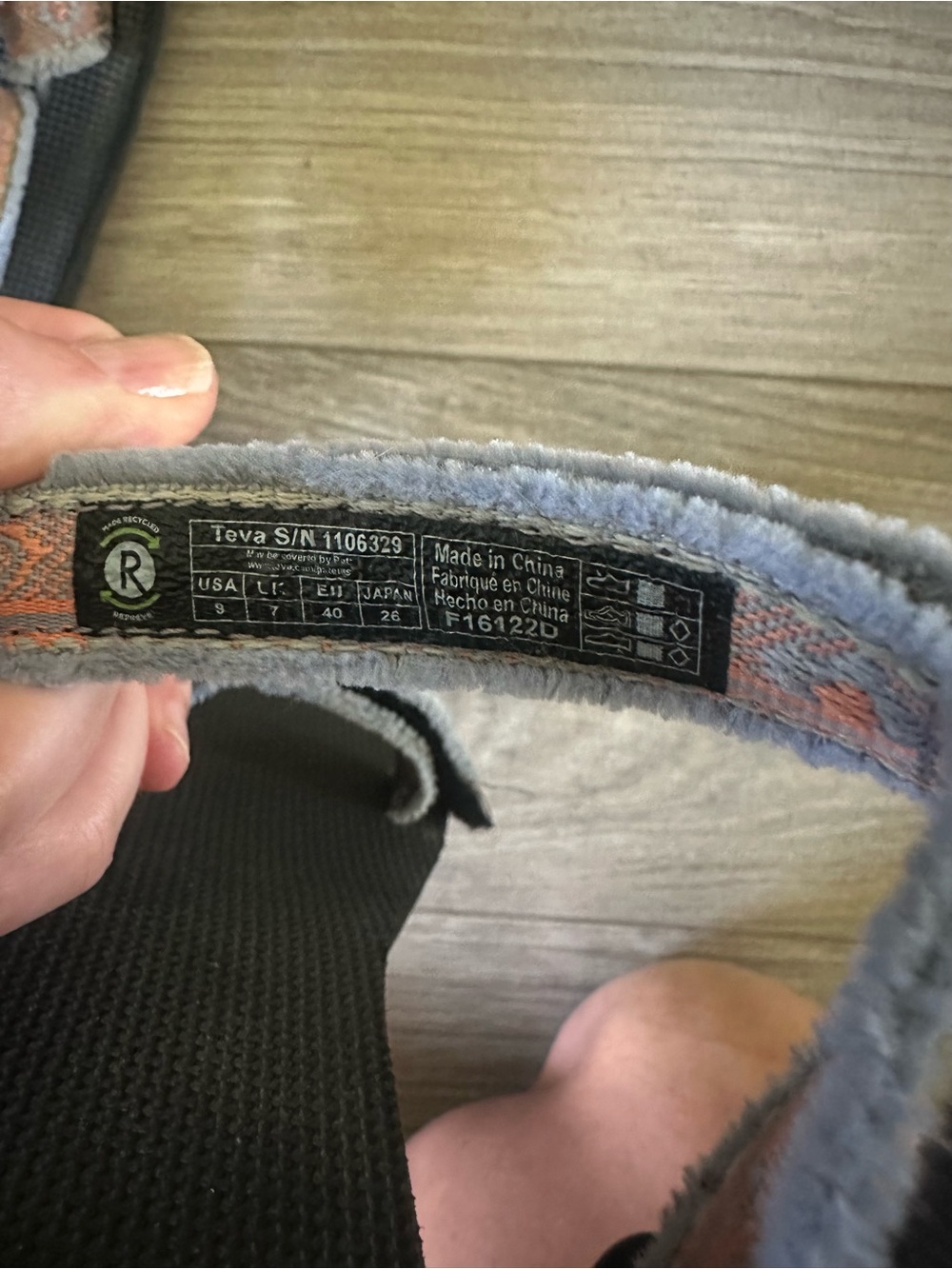 Women’s Teva sandals - Picture 6 of 8